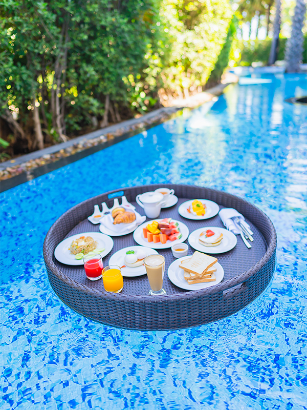 Floating Breakfast